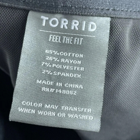 Torrid Bombshell Skinny Jeans 24 Tall Premium Stretch Black Womens  2445 - Picture 4 of 11